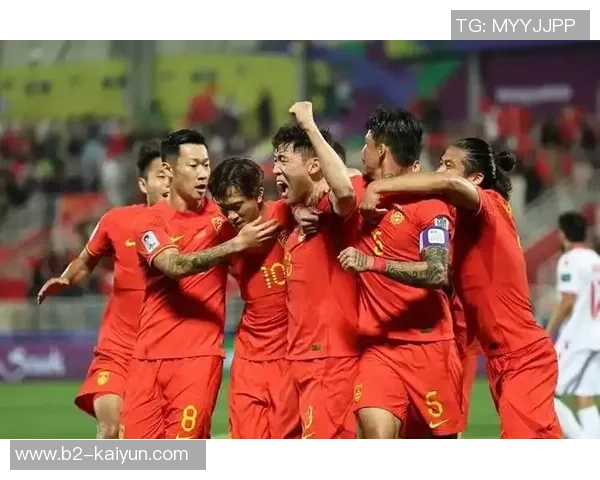 国足选帅再起波澜！波兰名帅武科维奇空降北京，是救星仍是过渡？